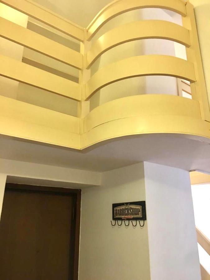 شقة Yourvacanza Navigli Loft ميلان المظهر الخارجي الصورة